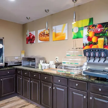 Quality Inn & Suites Rockingham-2