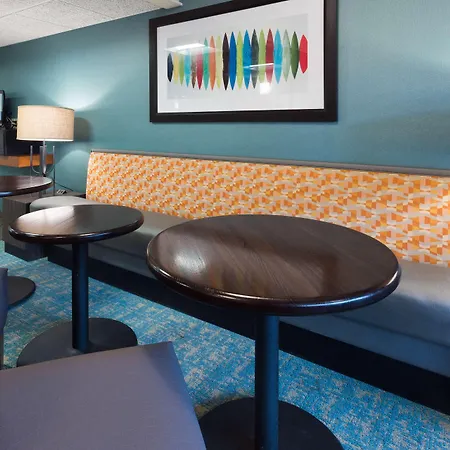 Drury Inn & Suites Columbia Stadium Boulevard-3