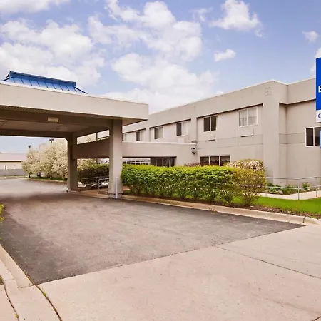 Americas Best Value Inn Waukegan-3