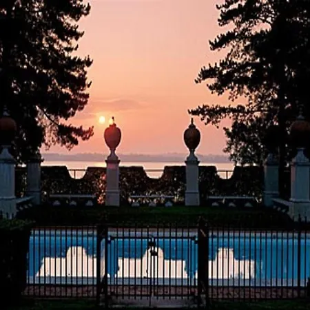 Geneva On The Lake Boutique Resort Hotel-2