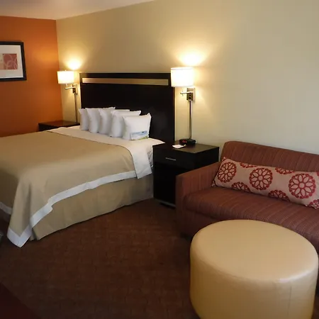 Days Inn By Wyndham Globe-3