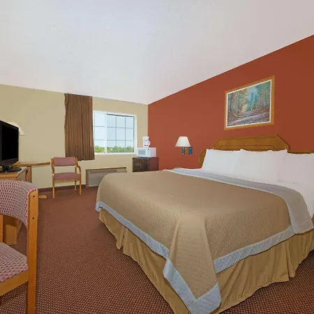 Days Inn By Wyndham Cameron-2