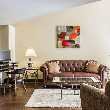 Quality Inn & Suites Wilson I-95-3