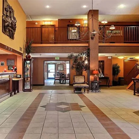 Ruidoso Mountain Inn-2
