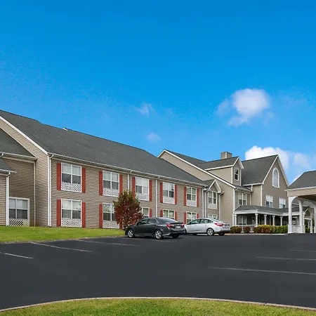 Red Roof Inn & Suites Knoxville East-3