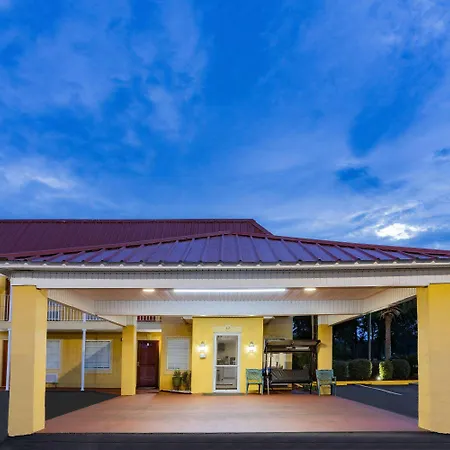 Days Inn By Wyndham Barnwell-3