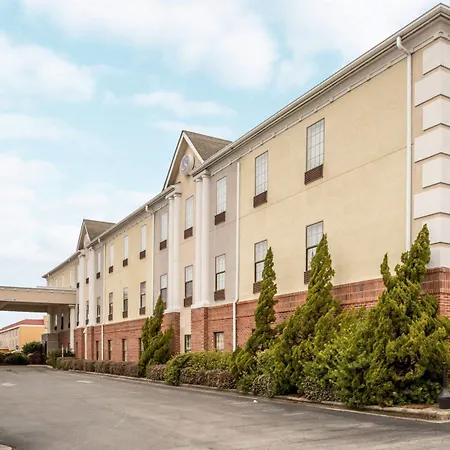Comfort Suites Near Camp Lejeune-2