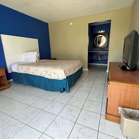 Ramada By Wyndham Lumberton Nc North-3
