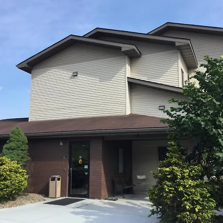 Super 8 By Wyndham New Stanton-3