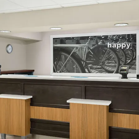 Hampton Inn Atlanta-Newnan-2