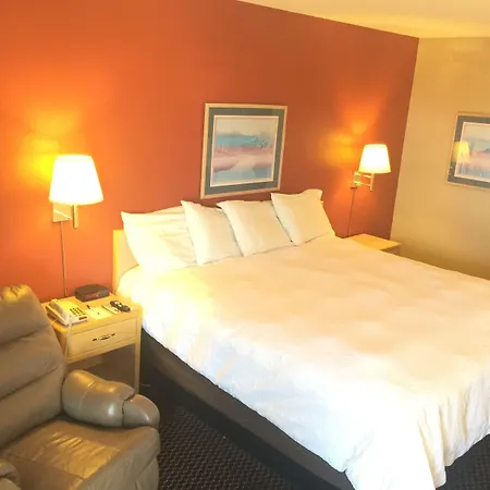 Americas Best Value Inn - Garden City-2