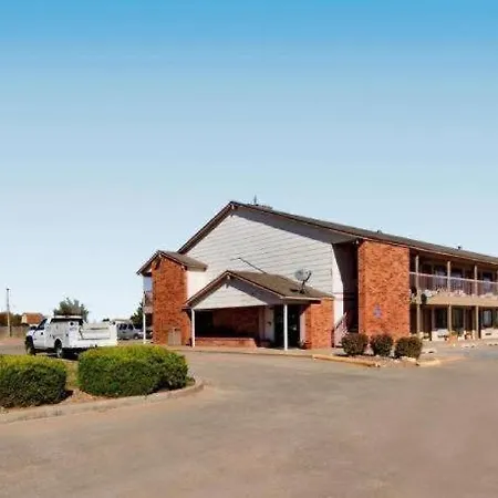 Americas Best Value Inn - Garden City-3