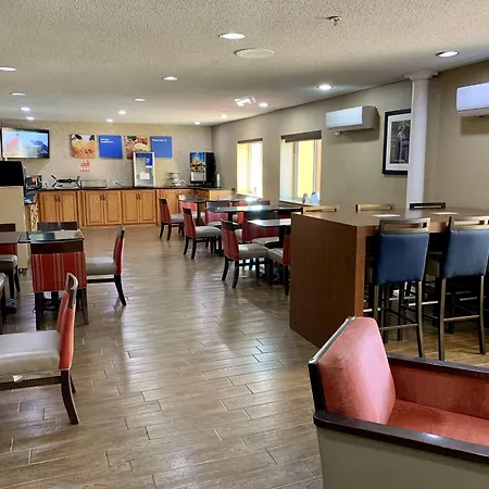 Comfort Inn Columbia West-3