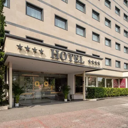 Hotel American Palace Eur-3