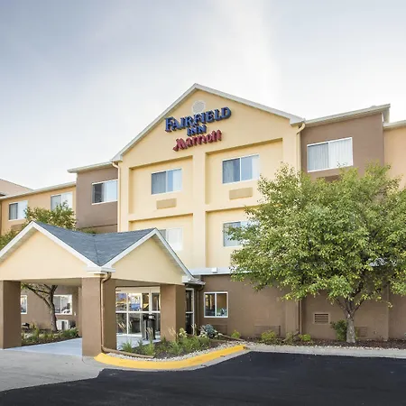 Fairfield Inn & Suites Peru-2