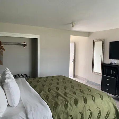 Quality Inn Kettleman City Near Hwy 41-3
