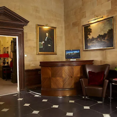Sir Christopher Wren Hotel-2