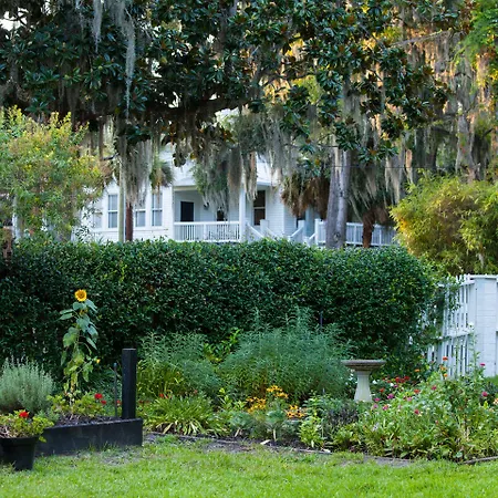 Rhett House-2