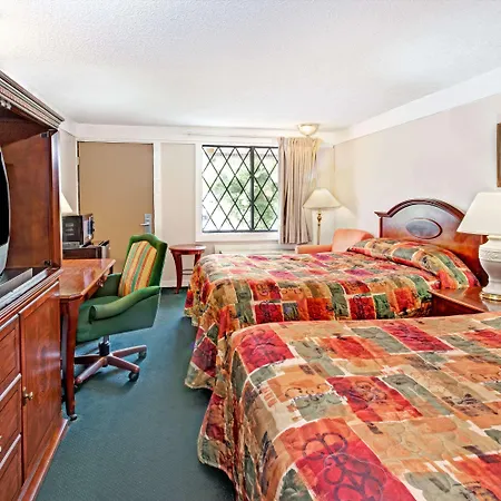 Knights Inn Austell-3