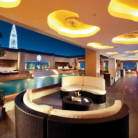 Pacific Regency Hotel Suites-2