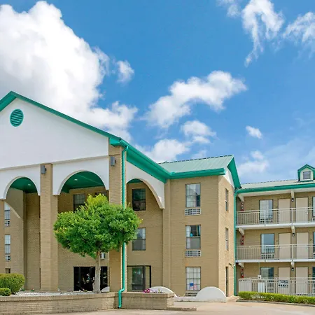 Super 8 By Wyndham Lakeland-2