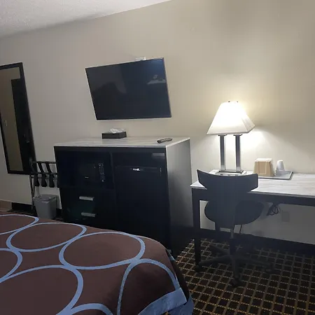 Quality Inn Elkhart-3