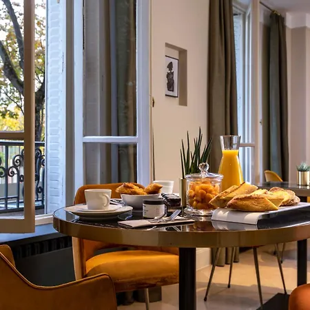 Hotel Aiglon-3
