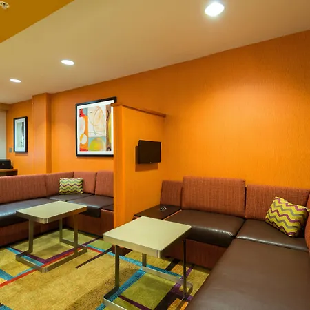 Fairfield Inn & Suites Louisville Downtown-2