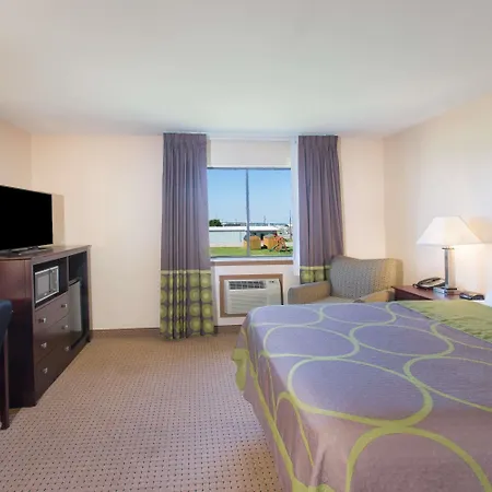 Super 8 By Wyndham Danville-3