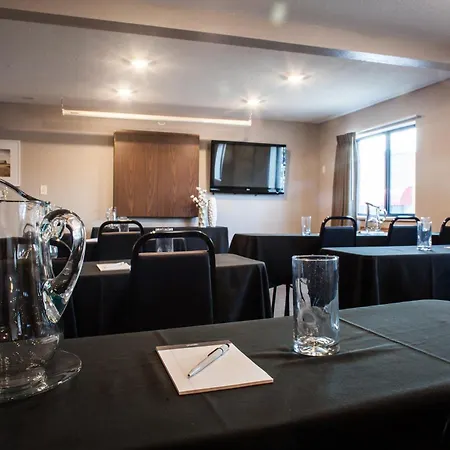 Heartland Inn Coralville-3