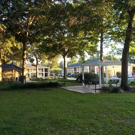 Surestay Plus Hotel By Best Western St Marys Cumberland-3