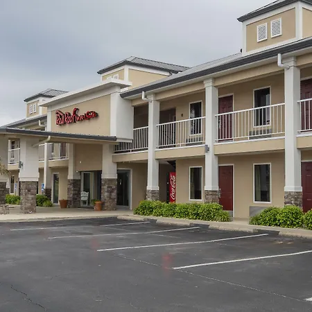 Red Roof Inn & Suites Calhoun-3
