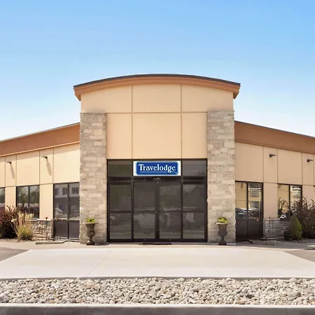 Travelodge By Wyndham Simcoe-2