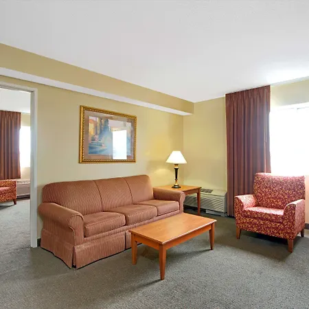 Days Inn By Wyndham St. Louis/Westport Mo-3