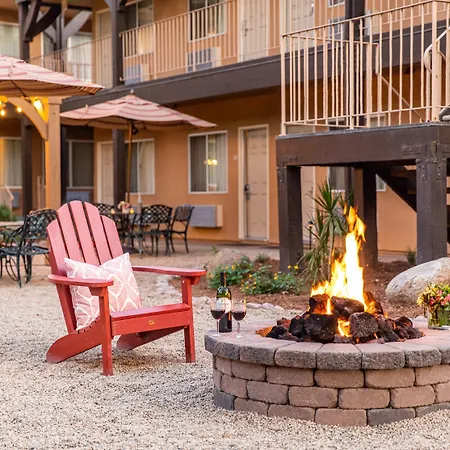 Ayres Lodge Alpine-2