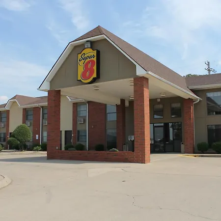 Super 8 By Wyndham Morrilton-3