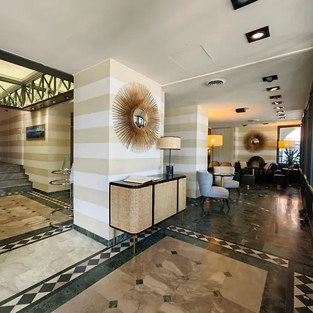 Hotel Ancora-2