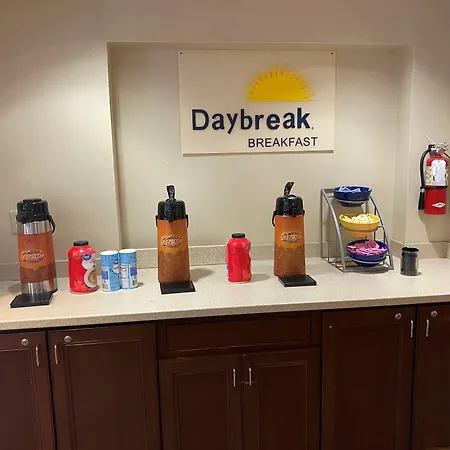 Days Inn Chiefland-2