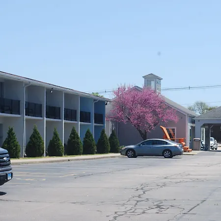 Howard Johnson By Wyndham Mystic-2