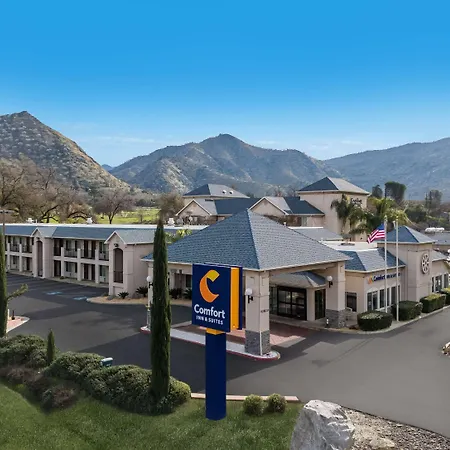 Comfort Inn & Suites Sequoia Kings Canyon-2