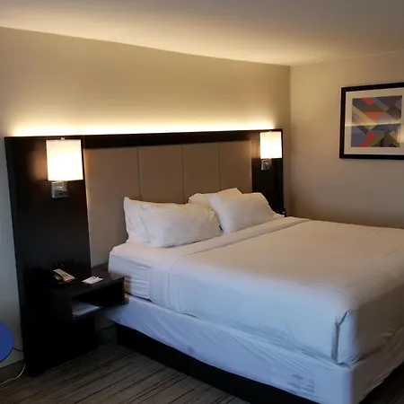 Holiday Inn Express Birch Run-Frankenmuth Area By Ihg-2