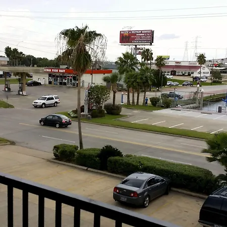 Scottish Inn & Suites - Kemah Boardwalk-2