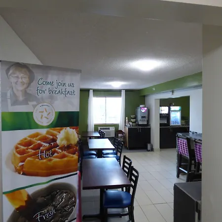 Quality Inn & Suites Leesburg Chain Of Lakes-2