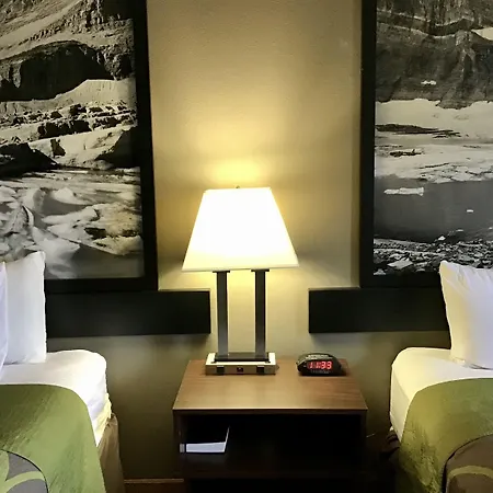 Super 8 By Wyndham Helena-2