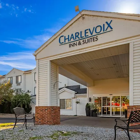 Charlevoix Inn & Suites Surestay Collection By Best Western-3