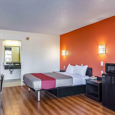 Motel 6-Little Rock, Ar - West-2