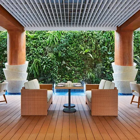 Courtyard By Marriott Bandung Dago-3