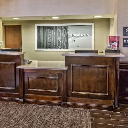 Hampton Inn & Suites Nashville-Vanderbilt-Elliston Place-2