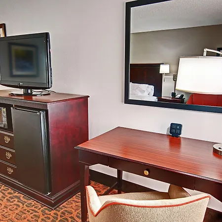 Hampton Inn Parkersburg/Mineral Wells-2