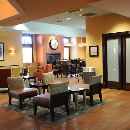 Hampton Inn Birch Run-2